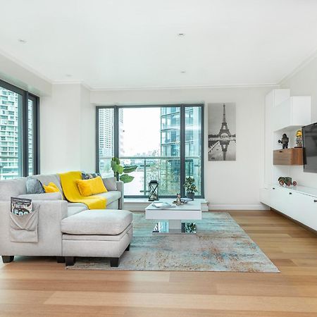 New Listing! Modern 3Br, Prime Canary Wharf Apartment London Exterior photo